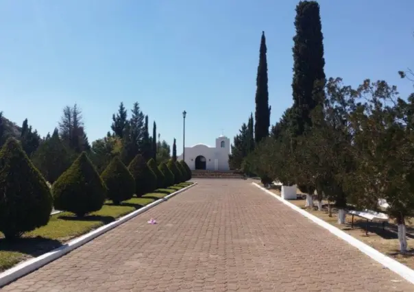 Cierran panteón Valle de los sabinos: exigen cumplimiento de contrato colectivo