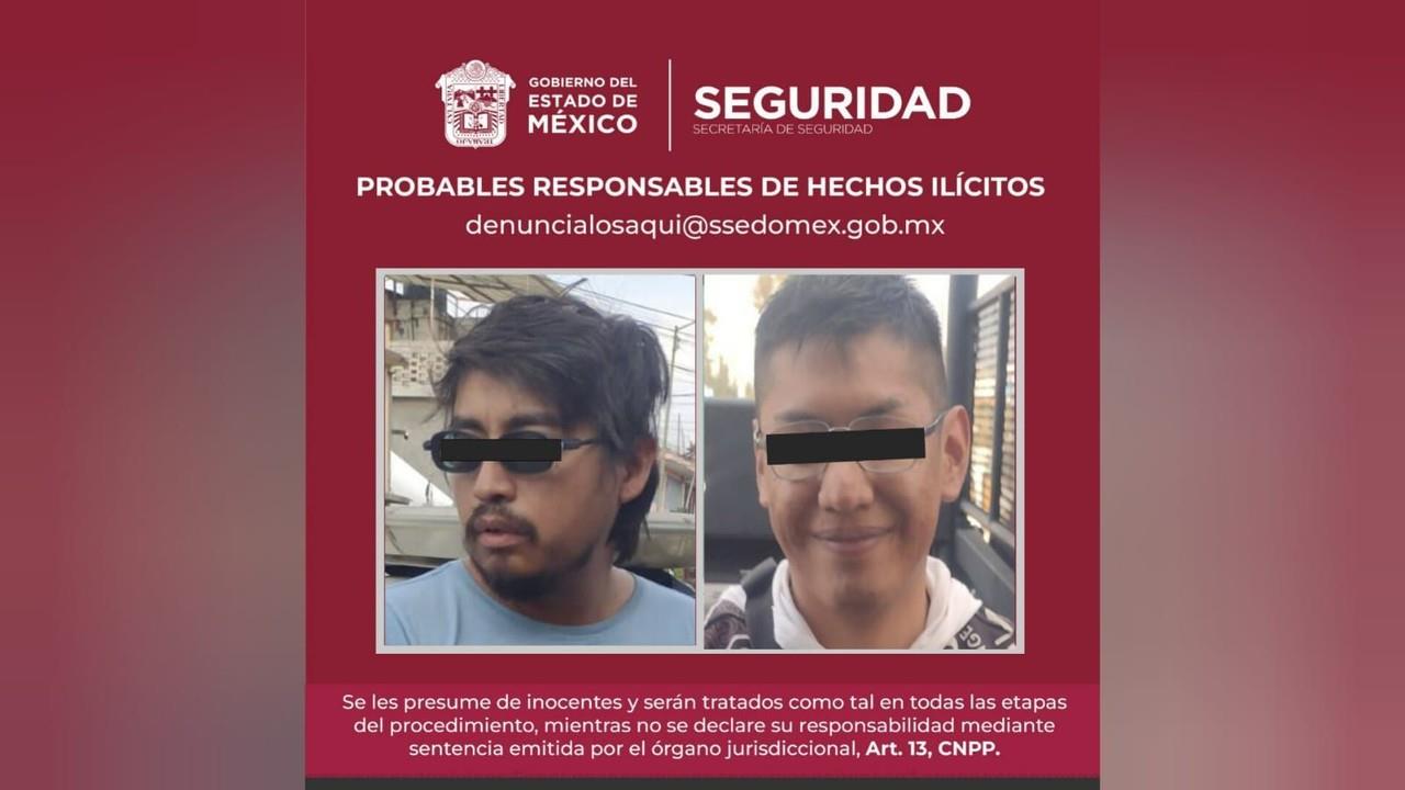 Ariel “N” y Alejandro “N” fueron detenido por robo con violencia a persona en Neza. Foto: Sria de Seguridad Edomex