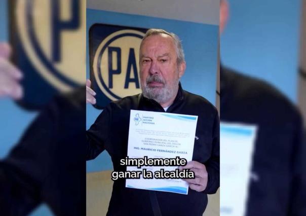 Mauricio Fernández recibe constancia como precandidato del PAN en San Pedro