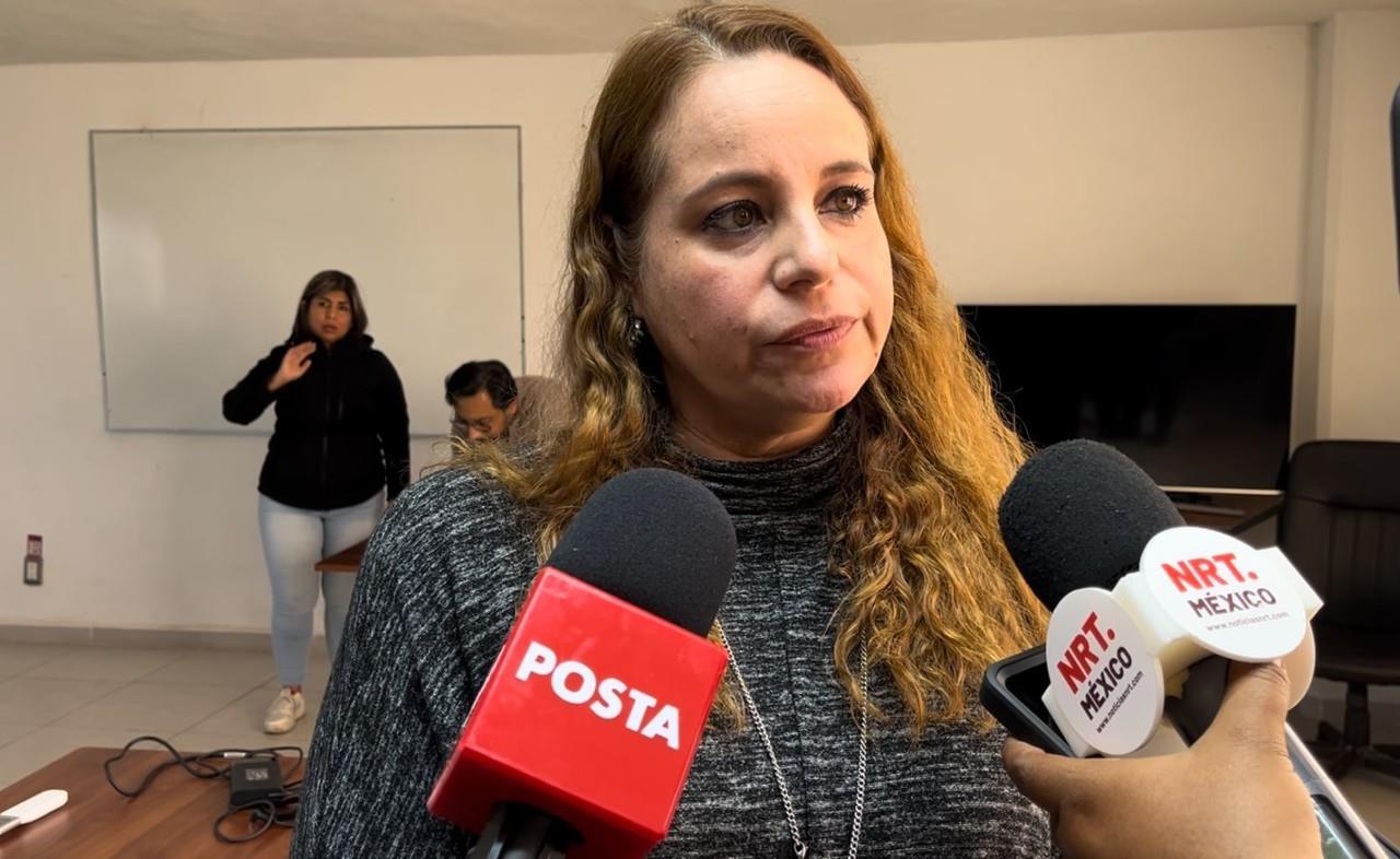 Berenice de la Peña brindó detalles sobre el taller. (Fotografía: Marco Juárez)