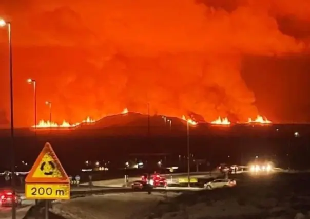 ¡Arde Islandia! Volcán hace erupción en Grindavik