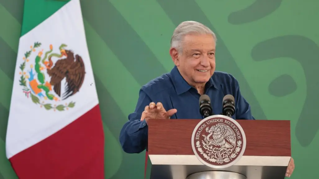 AMLO pide a SCJN dar dinero de fideicomisos para reconstruir Acapulco