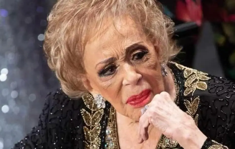 Aseguran que el estado de salud de Silvia Pinal es estable Foto: Facebook