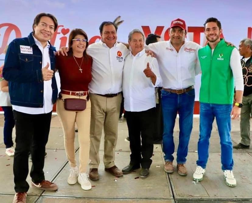 Higinio Martínez buscará la reelección en el Senado acompañado de la alcaldesa de Tecámac, Mariela Gutiérrez. Foto: FB Tello Noé