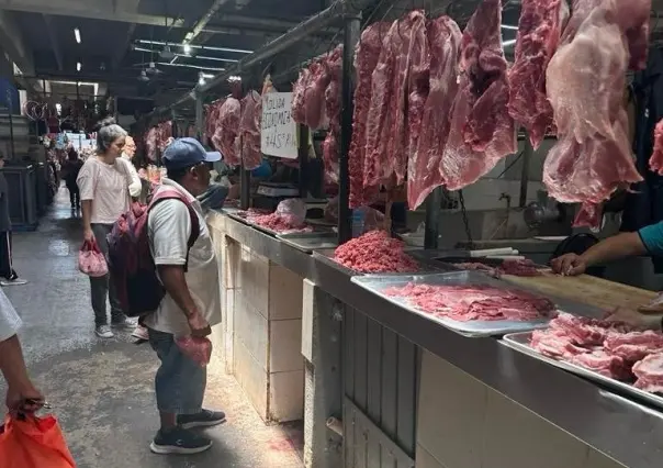 Previo a la cena de navidad, aumenta precio de la carne de cerdo y res en Mérida