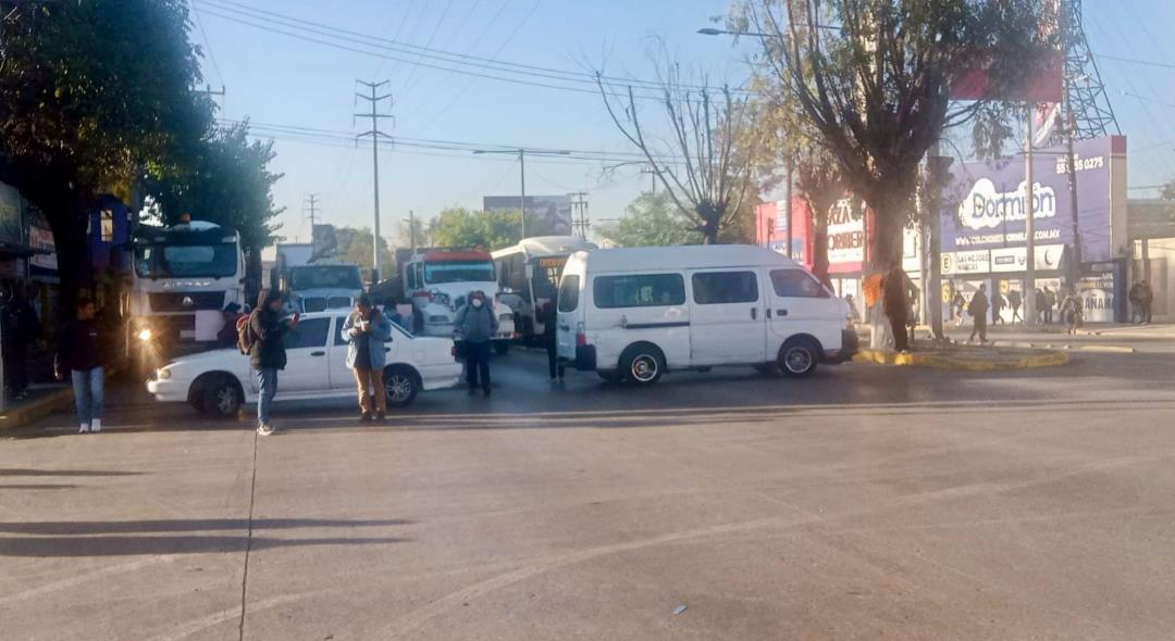 Manifestación en colonia Libertad, en Tultitlán. Imagen: POSTA