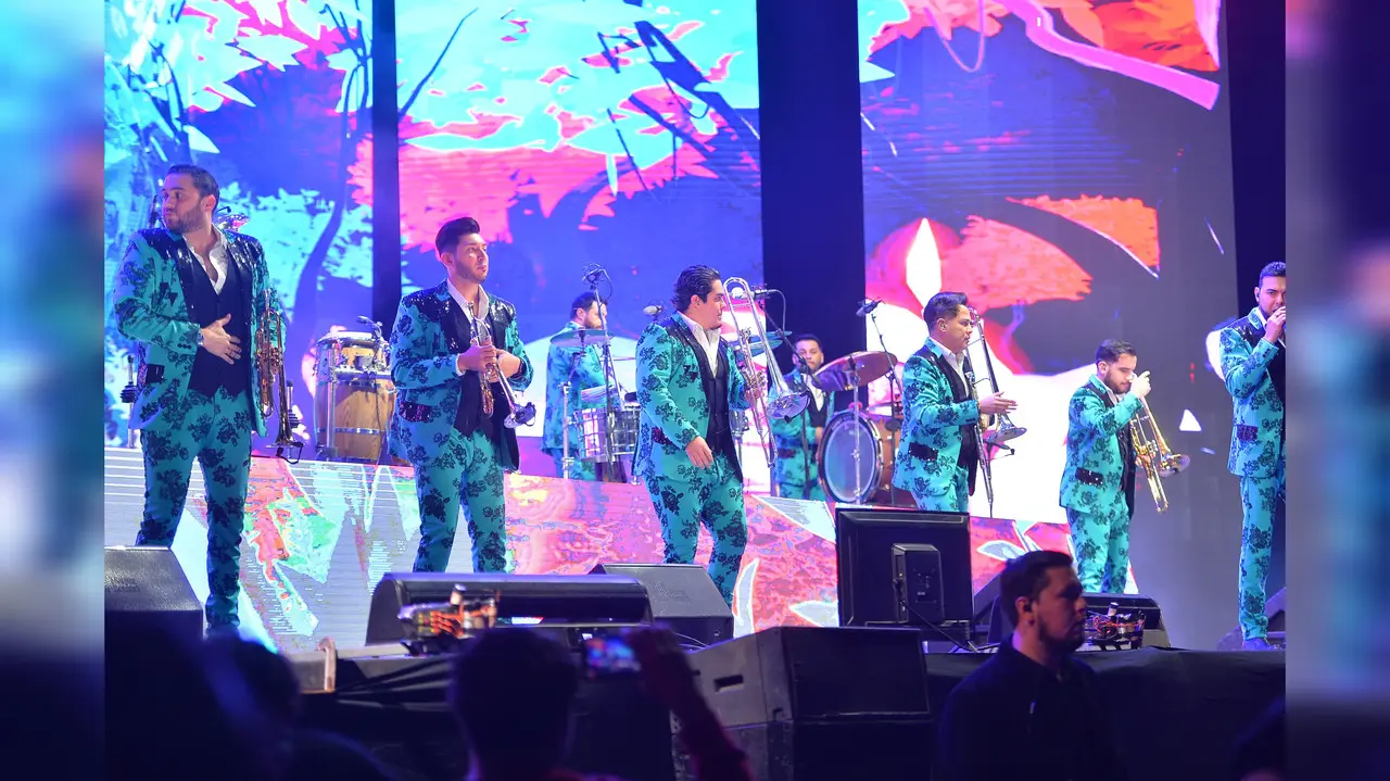 Banda El Recodo cierra con éxito el Festival Como La Laguna Ninguna