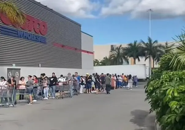 Abarrotan el Costco de Mérida ante la cercanía de la Navidad