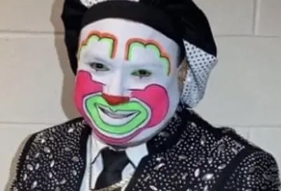 VIDEO: Payaso Brincos Dieras realiza posada  a niños de Fundación