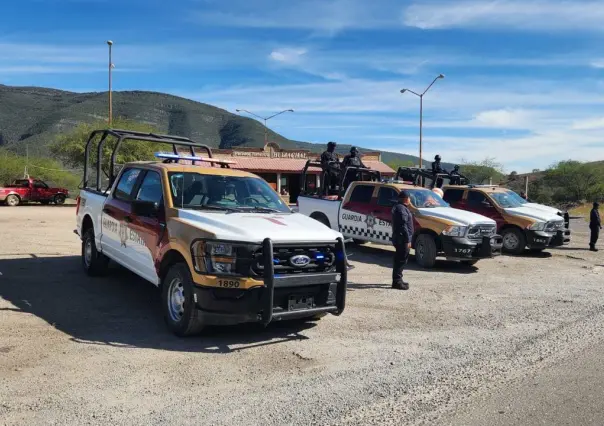 Apoya Guardia Estatal a Paisanos que ingresan por el estado