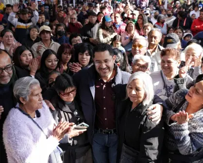 Entregan 2 mil cobijas y comidas calientes a ciudadanía vulnerable de la CDMX