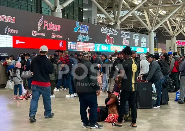 Central de Autobuses de Monterrey presenta alta afluencia