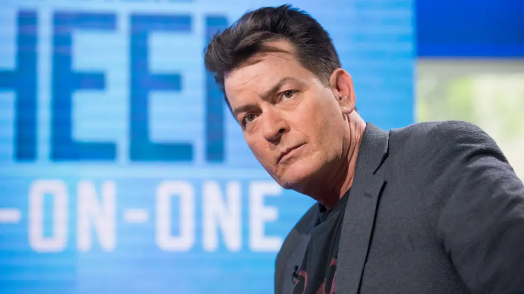 Charlie Sheen sufre ataque en su casa