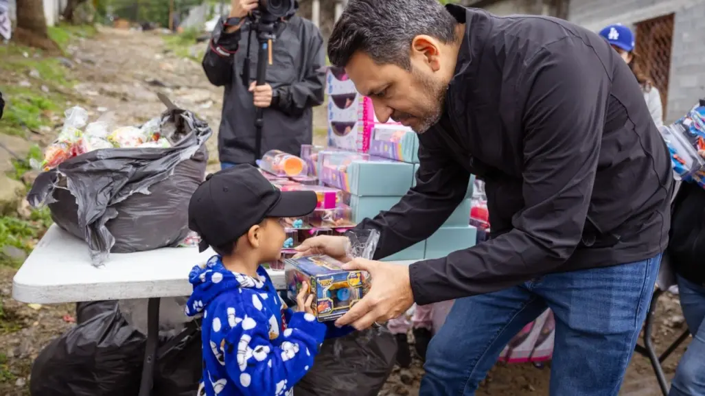 Lleva DIF Guadalupe Compartiendo Sonrisas a niñas y niños en Navidad