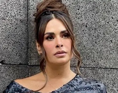 Galilea Montijo derrocha sensualidad en Japón