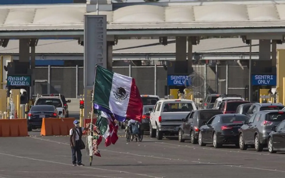 La bandada del PRD exhortó a la Federación para que de inmediato pongan en marcha la acción para proteger los bienes y la integridad física de los paisanos en las carreteras mexicanas. Foto: Especial