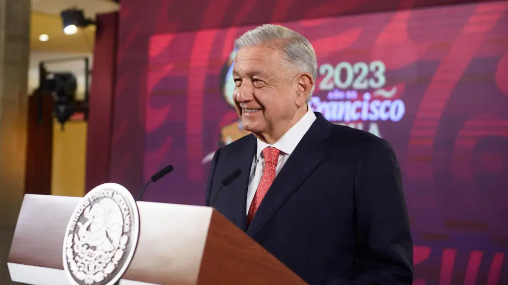 AMLO desea Feliz Navidad a México a través de un mensaje