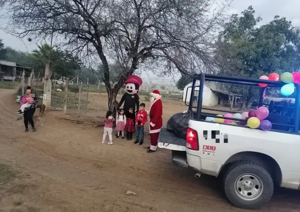 Lleva Guardia Estatal dulces y regalos a niños vulnerables