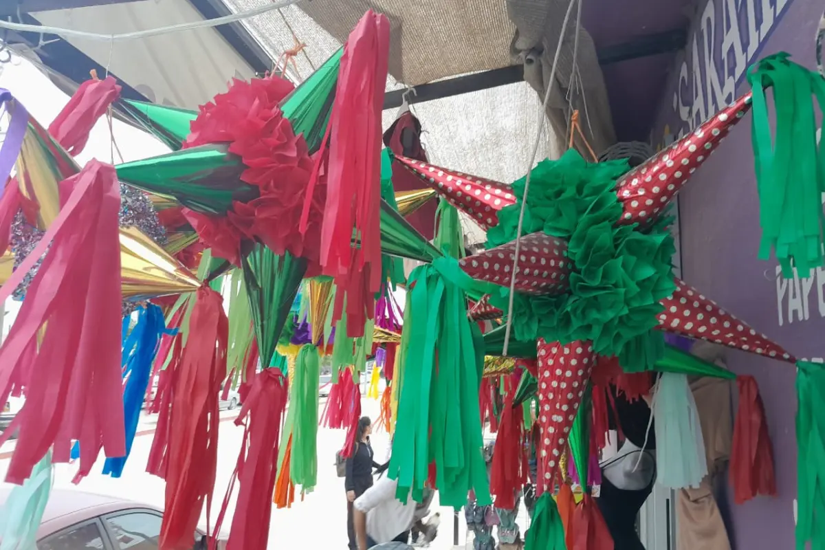 Las piñatas en México tiene un significado religioso. Foto: Irving Thomas / POSTA MX