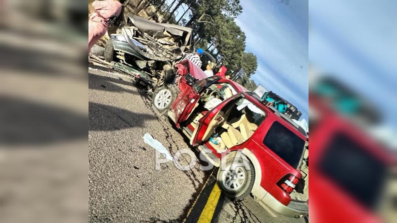 Un muerto y 12 lesionados al chocar de frente en la libre a Mazatlán