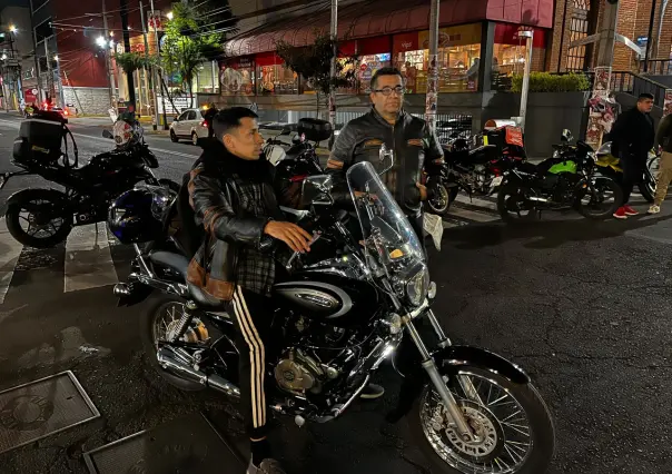 Bloquean Mariano Escobedo en protesta por la muerte de motociclista en accidente