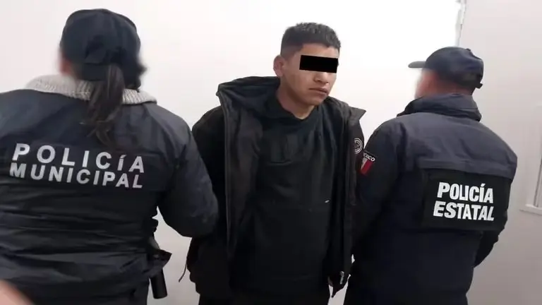 Jesús N fue detenido en Toluca por extorsión y, según primeras indagatorias, sospechoso pertenece a una célula del grupo delictivo con orígenes en Michoacán. Fuente: SS Edomex