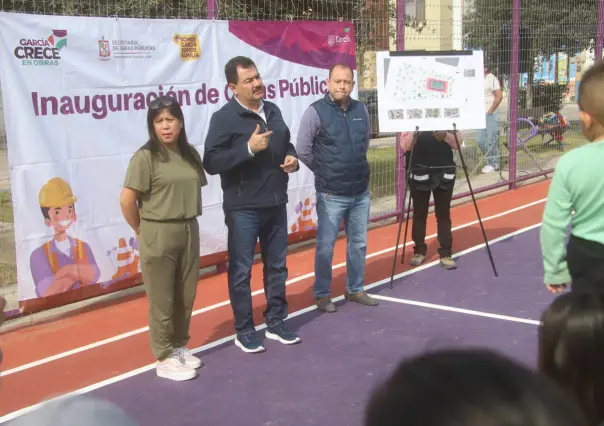 Carlos Guevara inaugura canchas y plaza en Santa María y Paraje San José