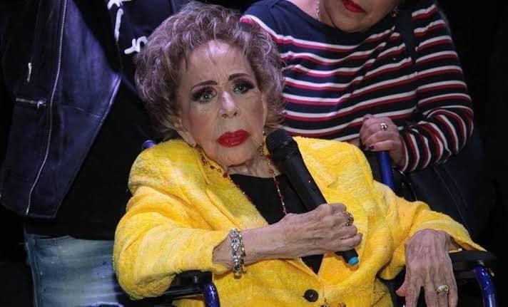 Silvia Pinal saldría del hospital el domingo 31 de diciembre Foto: Facebook