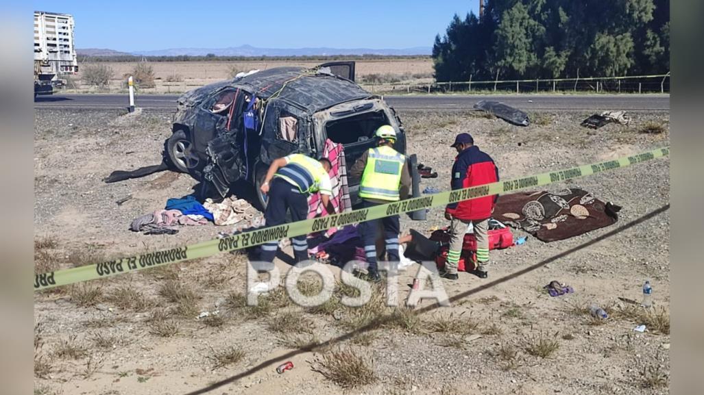 Vuelca familia chihuahuense en la autopista Torreón - Jiménez; hay una occisa