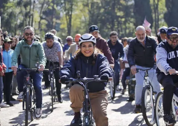 Desea Clara Brugada que el futuro de la Ciudad de México sea en bicicleta