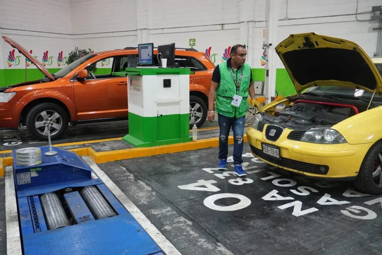 El plazo para verificar los vehículos con terminación de placa 0 y 9 termina el 15 de enero. Foto: RRSS