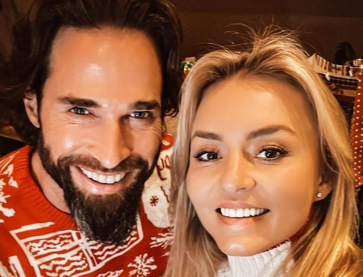 Angelique Boyer y Sebastián Rulli han disfrutado su amor dentro y fuera de las telenovelas Foto: Facebook