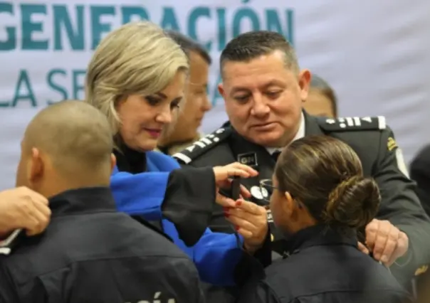 Entrega de Equipamiento y Reconocimiento a Policía de Piedras Negras