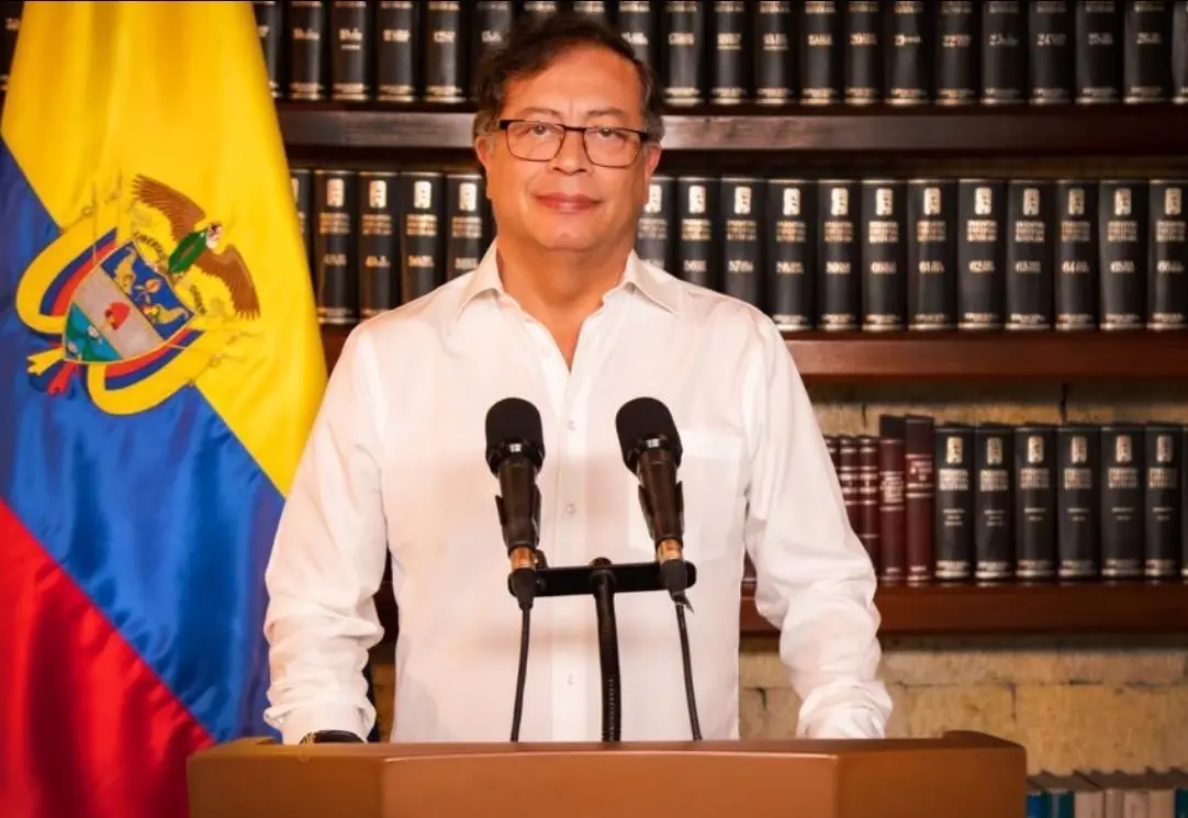 El presidente de Colombia, Gustavo Petro, lamenta la presencia de compatriotas entre los migrantes secuestrados en México. Foto. @petrogustavo