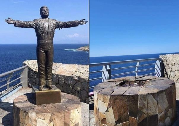 ¿Dónde está? Desaparece estatua de Juan Gabriel en Acapulco