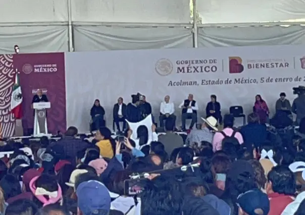 AMLO y Delfina Gómez impulsan programas de bienestar y educación en Edomex