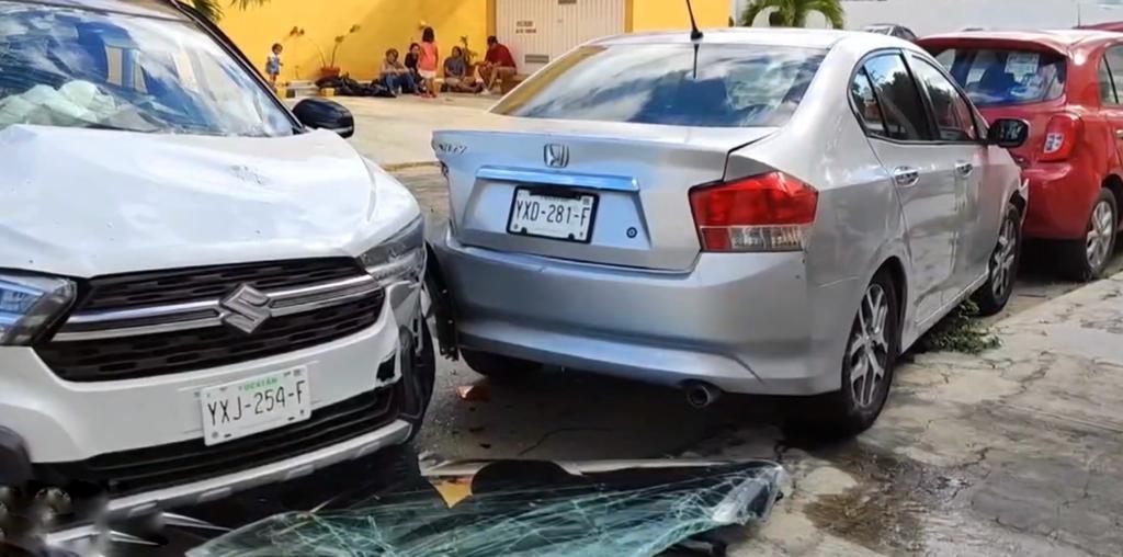 Carambola de autos, debido a un accidente en la Colonia México Mérida. Foto: Archivo