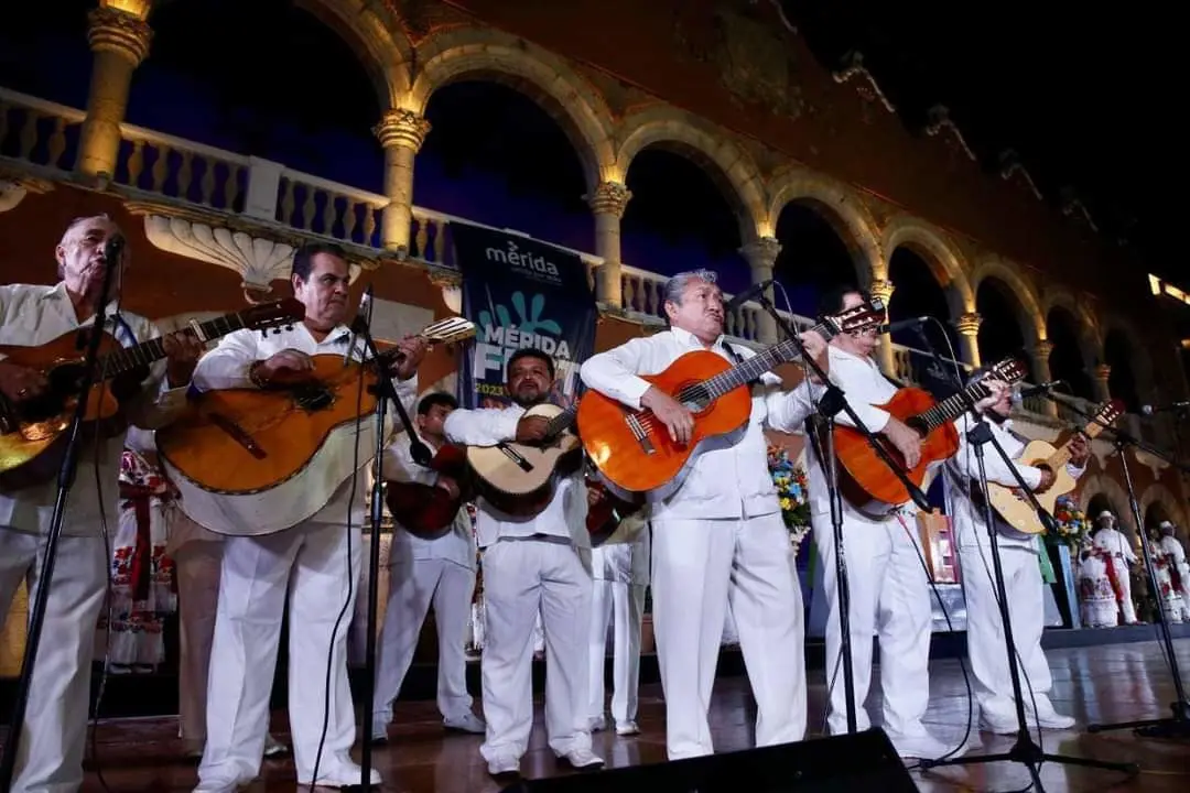 A rítmo de trova yucateca comenzarán este viernes los festejos por el aniversario 482 de la ciudad de Mérida.- Foto del Ayuntamiento de Mérida