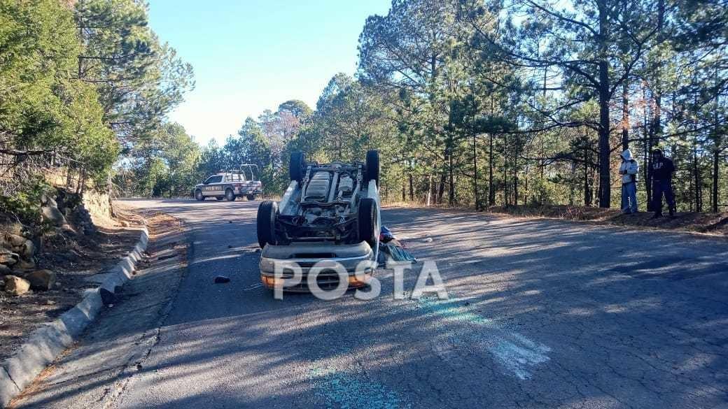 Al llegar las autoridades al lugar, la mujer accidentada ya había perdido la vida. Foto: Especial/POSTAMX.