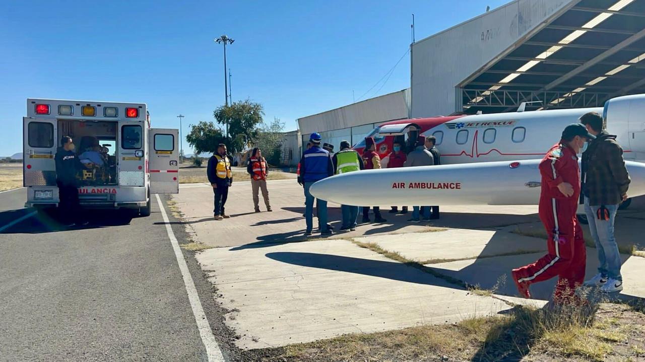 Esperanza de recuperación para niño duranguense en Fundación Shriners