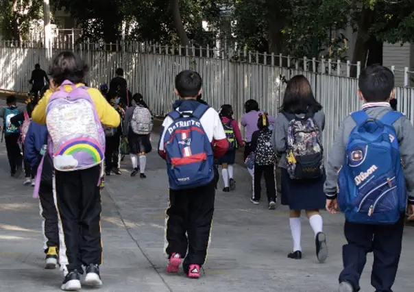 Regresarán a clases más de un millón de estudiantes en Nuevo León