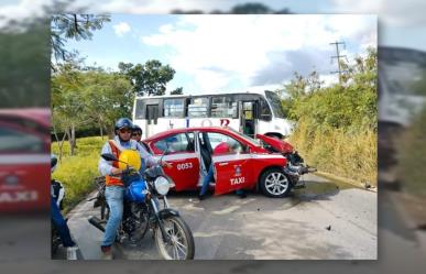 Aparatoso accidente en la carretera Valladolid-Mérida: Tres personas lesionadas