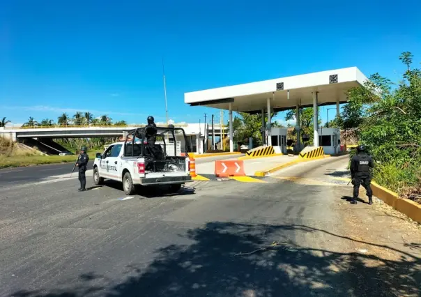 Ataque armado en palenque deja 5 muertos y 20 heridos en Petatlán, Guerrero