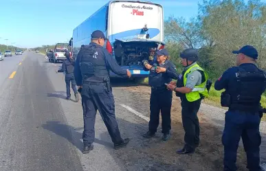 Reportan choque de autobuses en carretera San Fernando - Reynosa