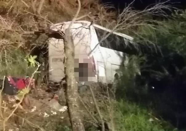 Vuelca autobús en la Victoria - Matamoros