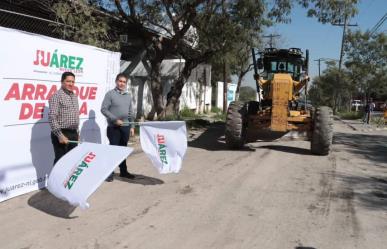 Inician mejora del pavimento y alumbrado en Camino a San Roque en Juárez