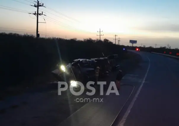 Volcadura de camión provoca cierre de la Carretera a Reynosa