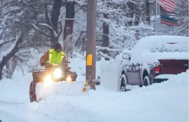 Fuertes nevadas en Estados Unidos dejan cinco muertos