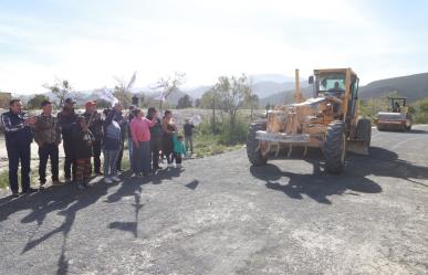 Arranca rehabilitación de camino ejidal Sabanillas- Maravillas en García