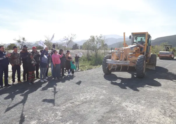 Arranca rehabilitación de camino ejidal Sabanillas- Maravillas en García